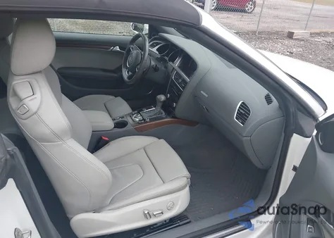 2014 Audi A5 2.0T Premium из США, поврежденный, VIN WAULFAFH8EN000768